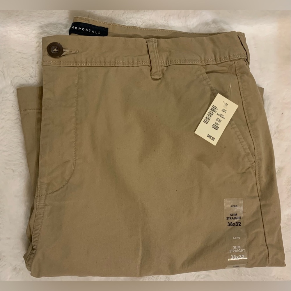 Aeropostale Men Slim Straight Chinos NWT Uniform/Casual Pants 38W x 32L Hazelnut